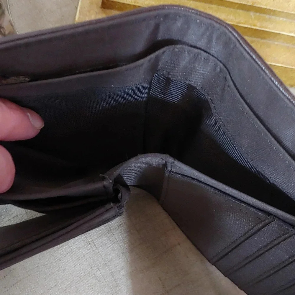 Women's Wallet by Relic - Picture 6 of 10